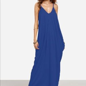 V neck cocoon maxi dress